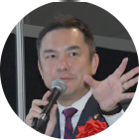 鈴木 英敬 氏